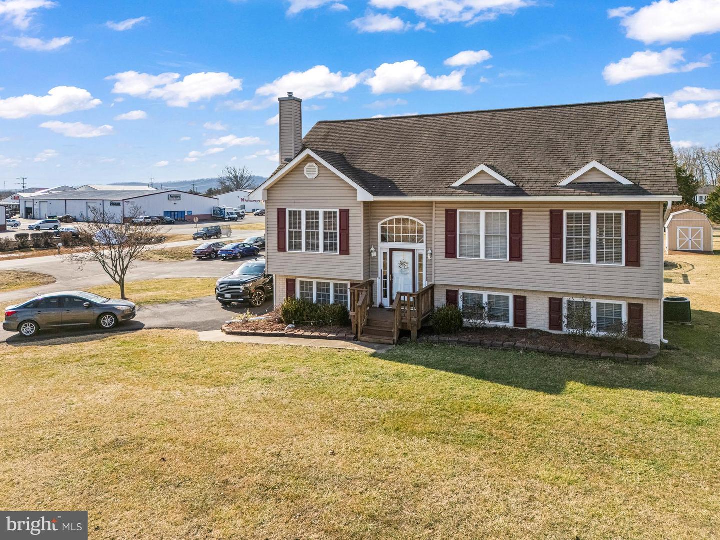 16165 ROGERS RD, CULPEPER, Virginia 22701, 4 Bedrooms Bedrooms, ,3 BathroomsBathrooms,Residential,For sale,16165 ROGERS RD,VACU2009664 MLS # VACU2009664