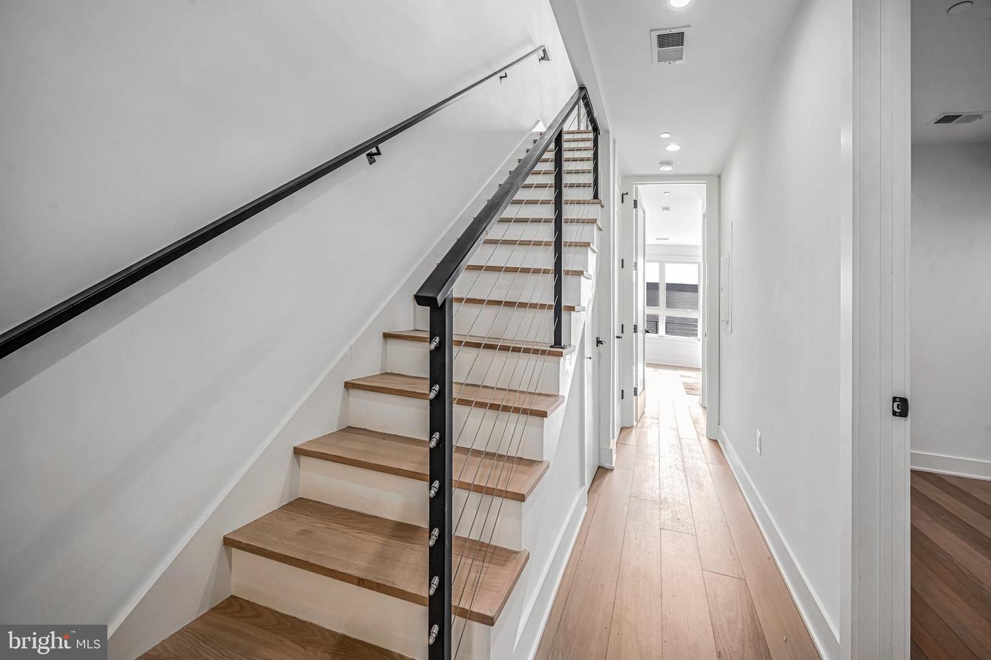 517 M ST NE #2, WASHINGTON, District Of Columbia 20002, 2 Bedrooms Bedrooms, ,2 BathroomsBathrooms,Residential,For sale,517 M ST NE #2,DCDC2184000 MLS # DCDC2184000