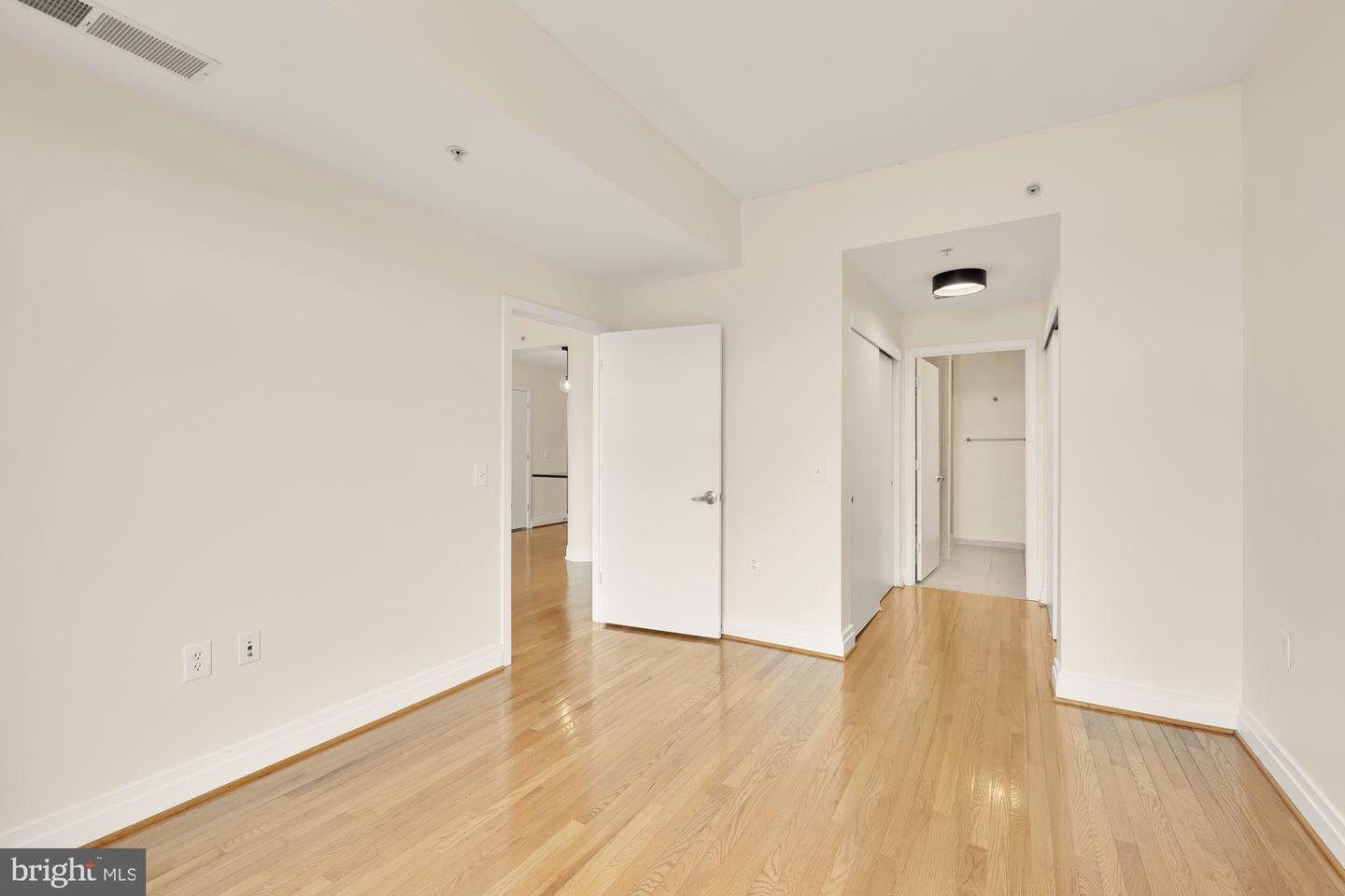 2120 VERMONT AVE NW #308, WASHINGTON, District Of Columbia 20001, 2 Bedrooms Bedrooms, ,2 BathroomsBathrooms,Residential,For sale,2120 VERMONT AVE NW #308,DCDC2172878 MLS # DCDC2172878