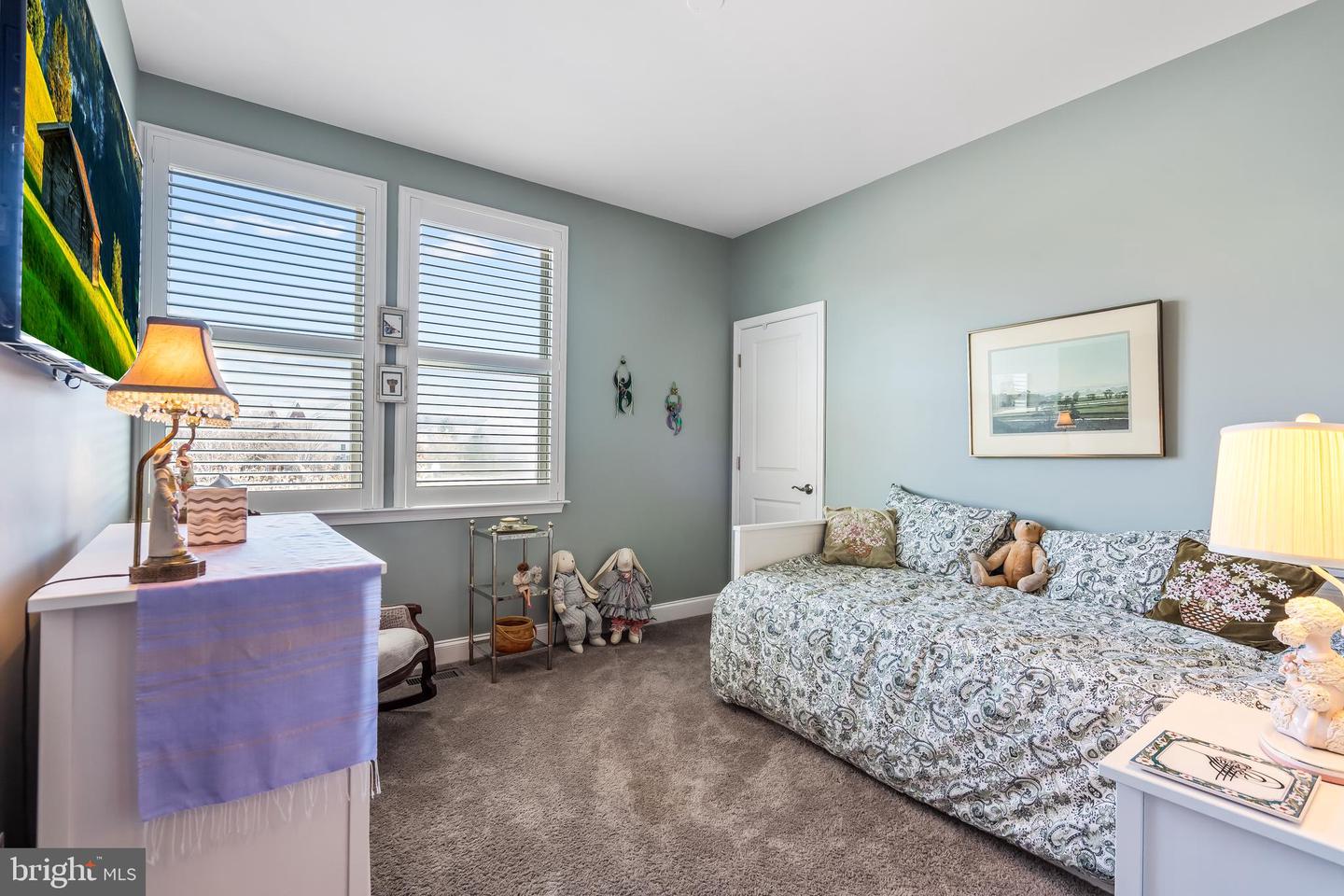 42785 CUMULUS TER, ASHBURN, Virginia 20148, 3 Bedrooms Bedrooms, ,2 BathroomsBathrooms,Residential,For sale,42785 CUMULUS TER,VALO2086530 MLS # VALO2086530
