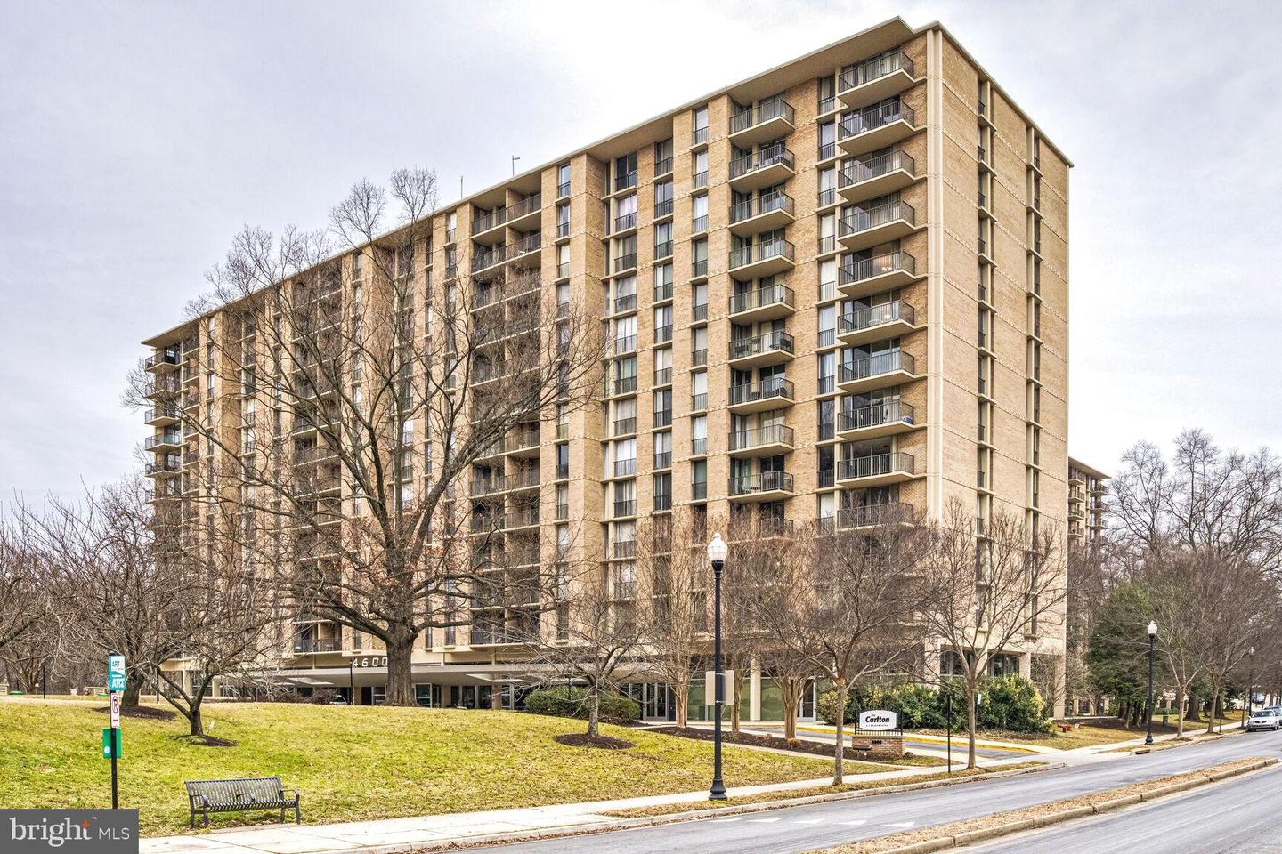 4600 S FOUR MILE RUN DR S #1022, ARLINGTON, Virginia 22204, 1 Bedroom Bedrooms, ,1 BathroomBathrooms,Residential,For sale,4600 S FOUR MILE RUN DR S #1022,VAAR2052910 MLS # VAAR2052910