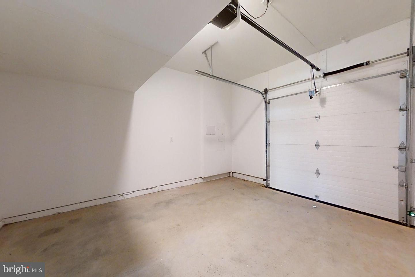 4908 EAST CAPITOL NE, WASHINGTON, District Of Columbia 20019, 3 Bedrooms Bedrooms, ,3 BathroomsBathrooms,Residential,For sale,4908 EAST CAPITOL NE,DCDC2184066 MLS # DCDC2184066