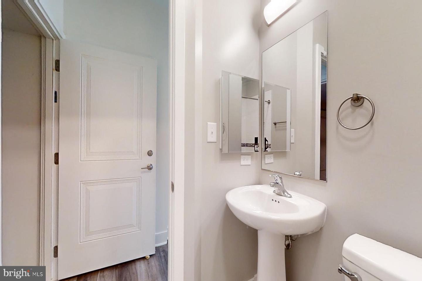 4908 EAST CAPITOL NE, WASHINGTON, District Of Columbia 20019, 3 Bedrooms Bedrooms, ,3 BathroomsBathrooms,Residential,For sale,4908 EAST CAPITOL NE,DCDC2184066 MLS # DCDC2184066