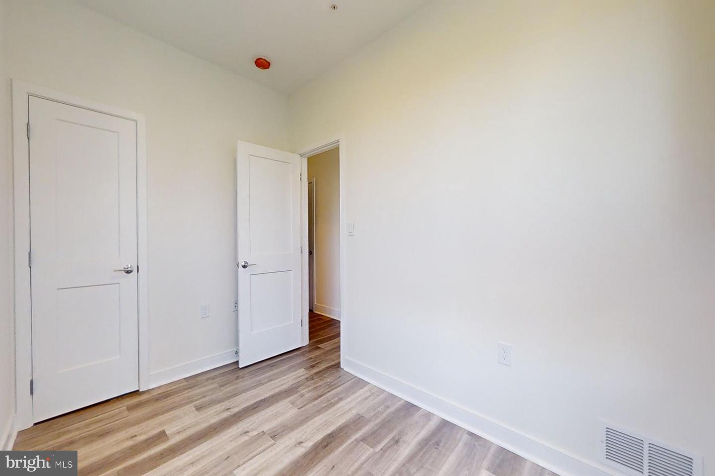 4908 EAST CAPITOL NE, WASHINGTON, District Of Columbia 20019, 3 Bedrooms Bedrooms, ,3 BathroomsBathrooms,Residential,For sale,4908 EAST CAPITOL NE,DCDC2184066 MLS # DCDC2184066