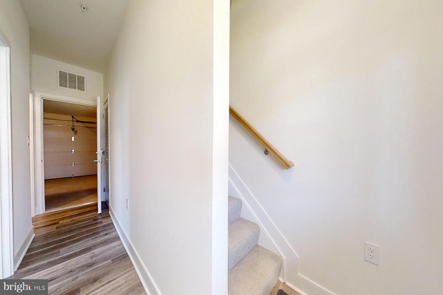 4908 EAST CAPITOL NE, WASHINGTON, District Of Columbia 20019, 3 Bedrooms Bedrooms, ,3 BathroomsBathrooms,Residential,For sale,4908 EAST CAPITOL NE,DCDC2184066 MLS # DCDC2184066