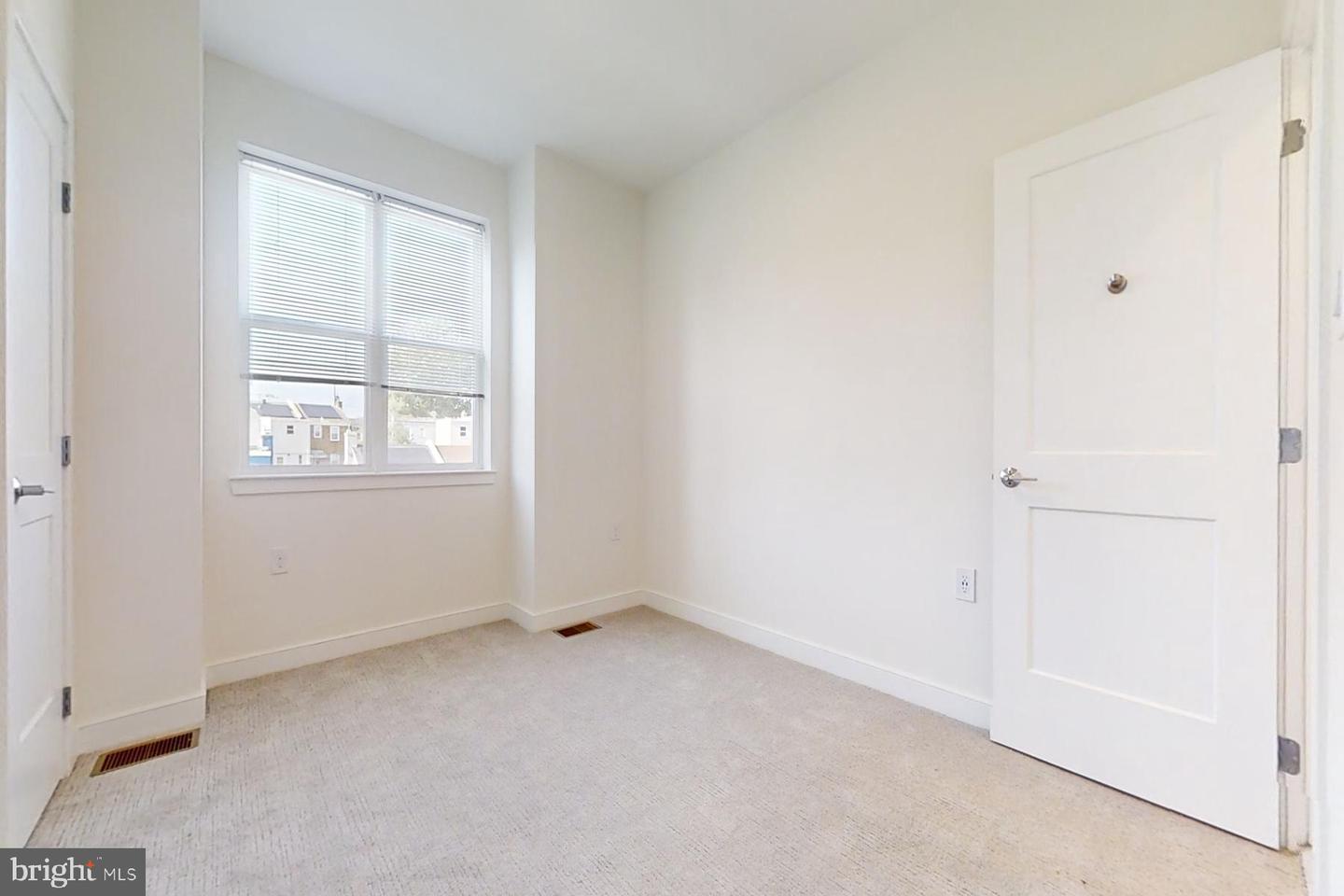 4908 EAST CAPITOL NE, WASHINGTON, District Of Columbia 20019, 3 Bedrooms Bedrooms, ,3 BathroomsBathrooms,Residential,For sale,4908 EAST CAPITOL NE,DCDC2184066 MLS # DCDC2184066