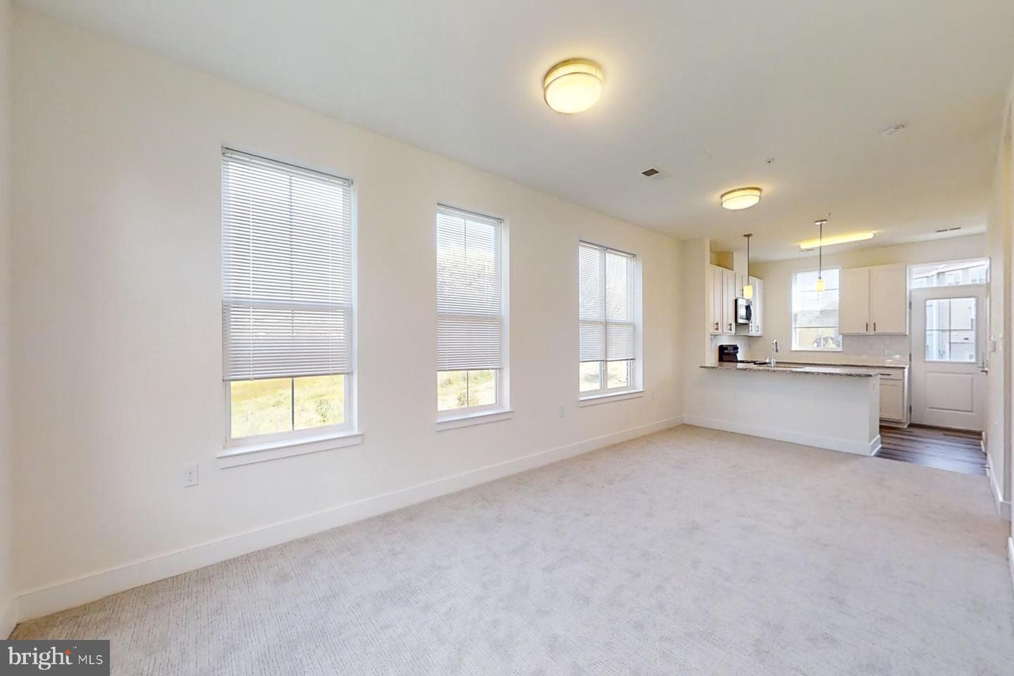 4908 EAST CAPITOL NE, WASHINGTON, District Of Columbia 20019, 3 Bedrooms Bedrooms, ,3 BathroomsBathrooms,Residential,For sale,4908 EAST CAPITOL NE,DCDC2184066 MLS # DCDC2184066