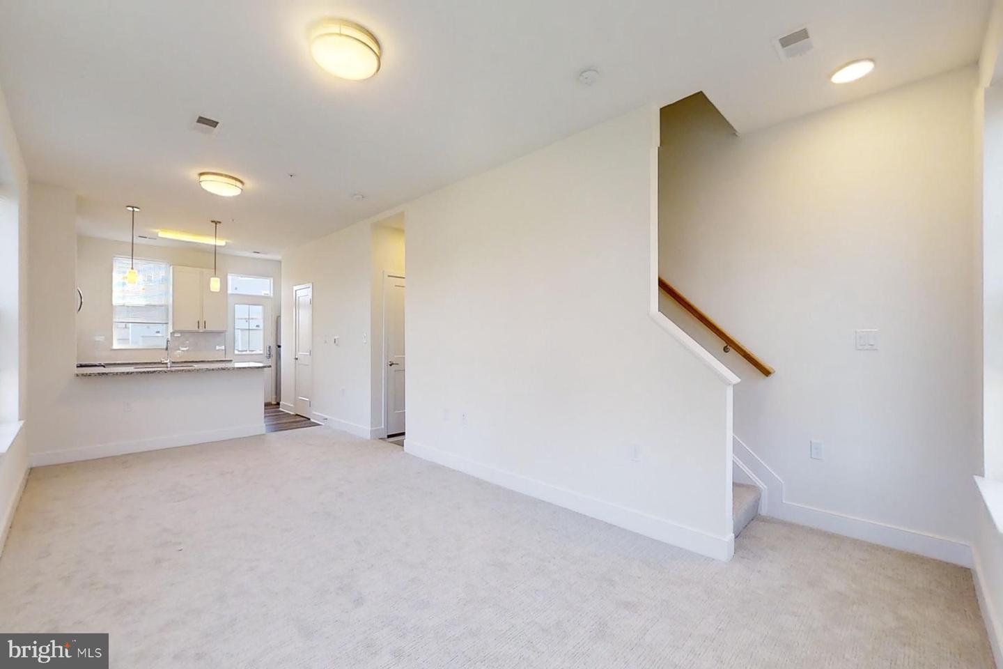 4908 EAST CAPITOL NE, WASHINGTON, District Of Columbia 20019, 3 Bedrooms Bedrooms, ,3 BathroomsBathrooms,Residential,For sale,4908 EAST CAPITOL NE,DCDC2184066 MLS # DCDC2184066