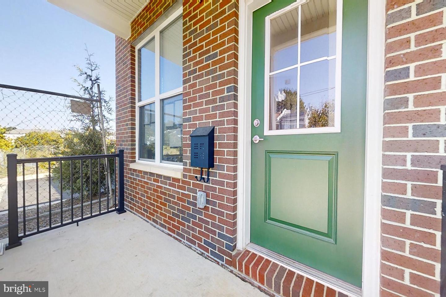 4908 EAST CAPITOL NE, WASHINGTON, District Of Columbia 20019, 3 Bedrooms Bedrooms, ,3 BathroomsBathrooms,Residential,For sale,4908 EAST CAPITOL NE,DCDC2184066 MLS # DCDC2184066