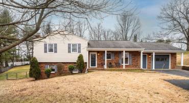 156 ABBOTT CIR, ROCKINGHAM, Virginia 22801, 3 Bedrooms Bedrooms, ,2 BathroomsBathrooms,Residential,For sale,156 ABBOTT CIR,VARO2002000 MLS # VARO2002000