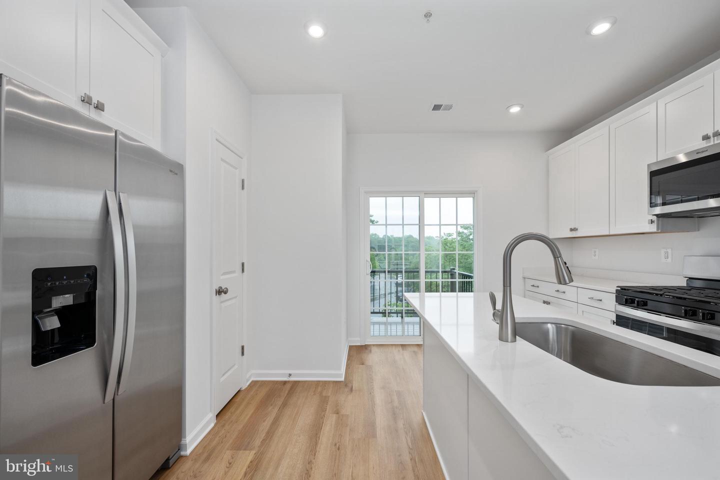 8269 KNIGHT STATION WAY, MANASSAS, Virginia 20110, 3 Bedrooms Bedrooms, ,3 BathroomsBathrooms,Residential,For sale,8269 KNIGHT STATION WAY,VAPW2087026 MLS # VAPW2087026