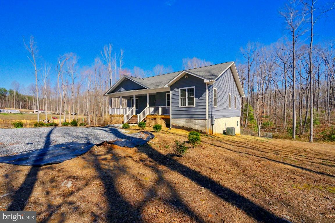 3137 BLOUNT DR, BUMPASS, Virginia 23024, 3 Bedrooms Bedrooms, ,3 BathroomsBathrooms,Residential,For sale,3137 BLOUNT DR,VASP2030556 MLS # VASP2030556