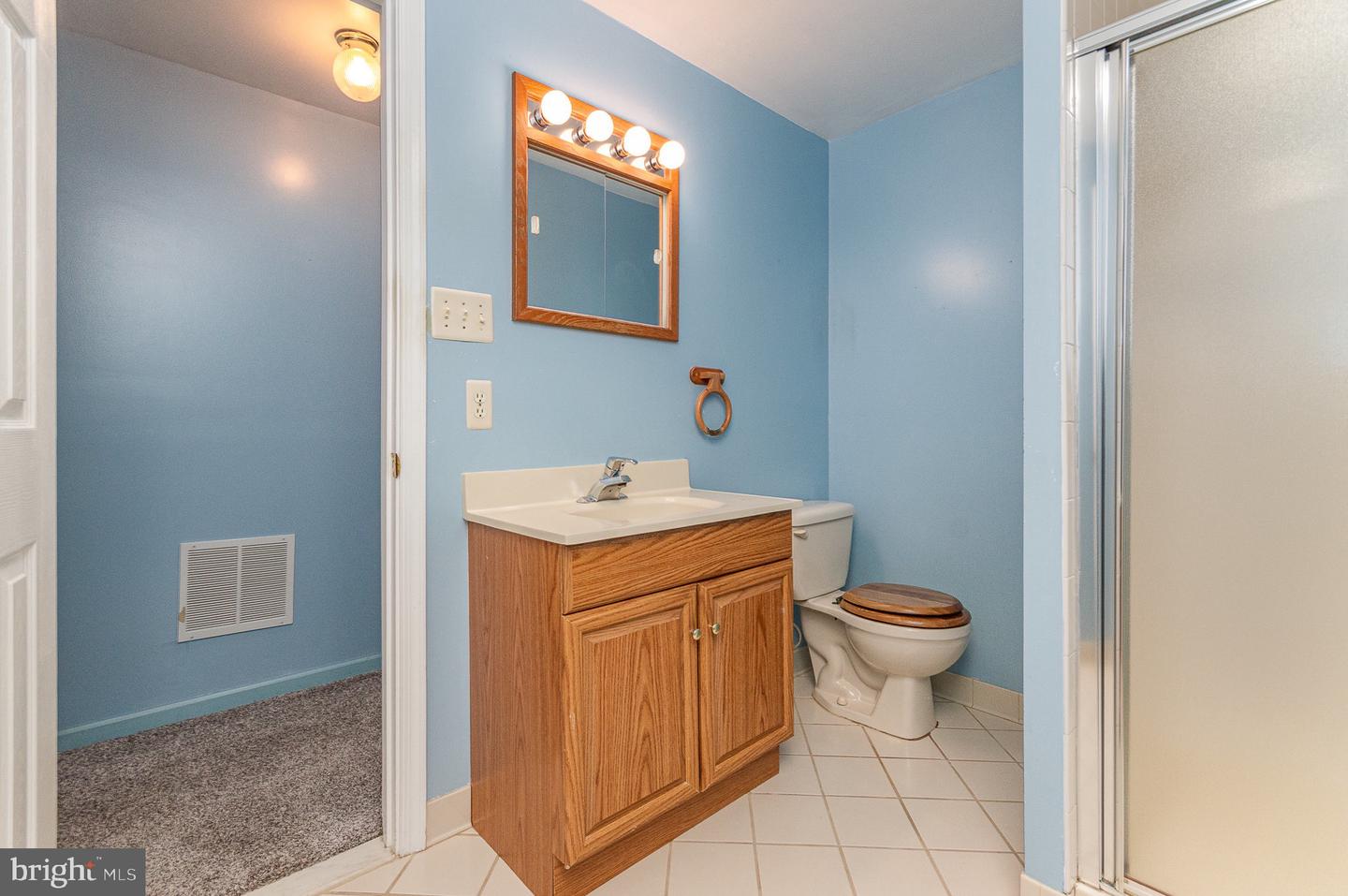 16012 CARROLL AVE, WOODBRIDGE, Virginia 22191, 3 Bedrooms Bedrooms, ,2 BathroomsBathrooms,Residential,For sale,16012 CARROLL AVE,VAPW2087328 MLS # VAPW2087328