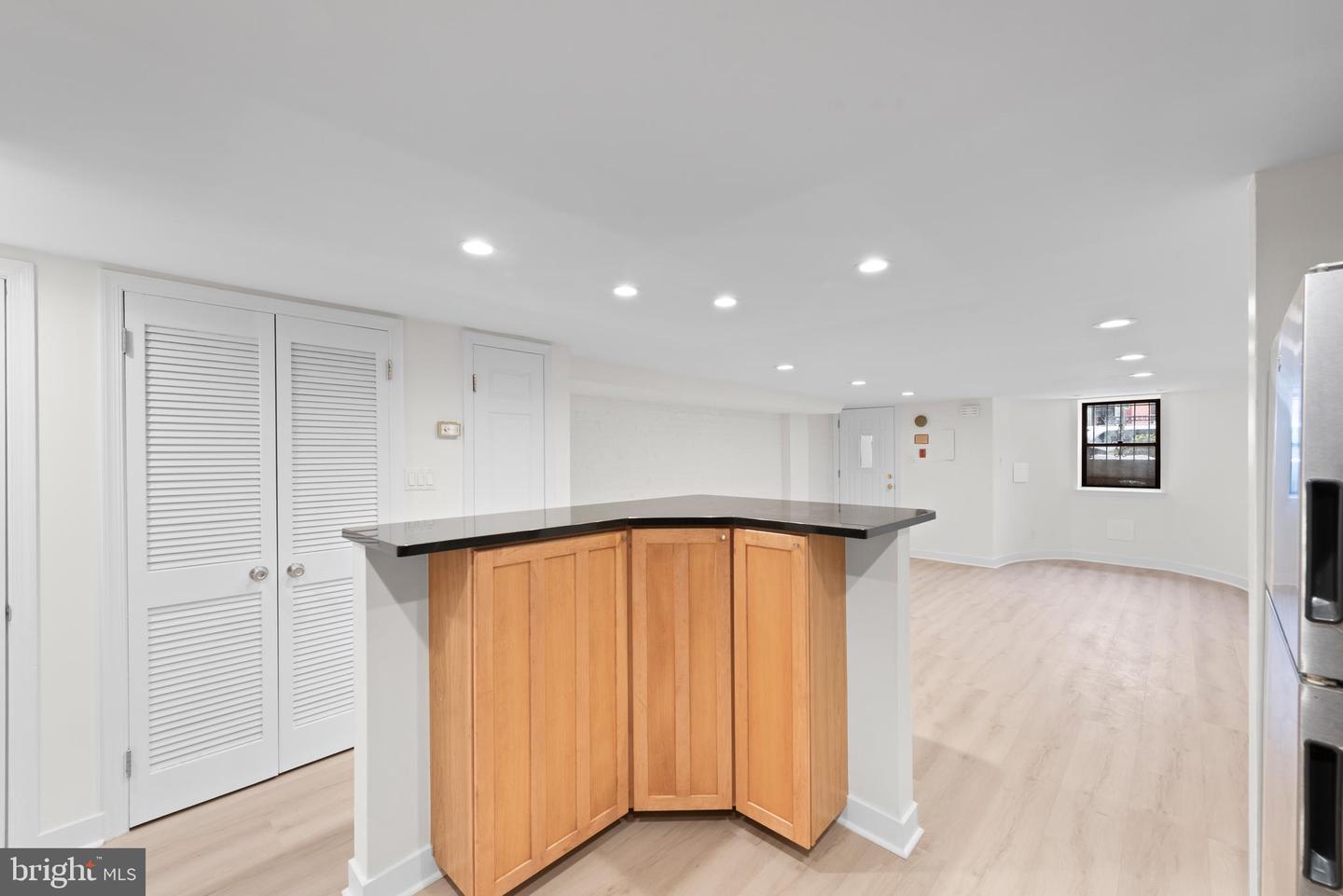 1718 U ST NW #B, WASHINGTON, District Of Columbia 20009, 2 Bedrooms Bedrooms, ,1 BathroomBathrooms,Residential,For sale,1718 U ST NW #B,DCDC2184070 MLS # DCDC2184070