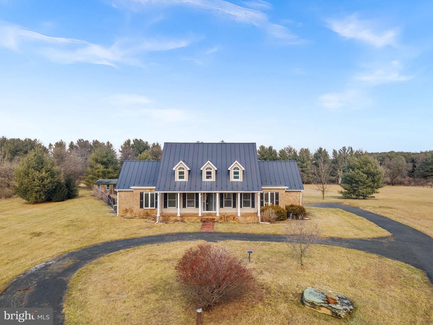 222 SPRING HOUSE LN, BERRYVILLE, Virginia 22611, 4 Bedrooms Bedrooms, ,3 BathroomsBathrooms,Residential,For sale,222 SPRING HOUSE LN,VACL2003342 MLS # VACL2003342