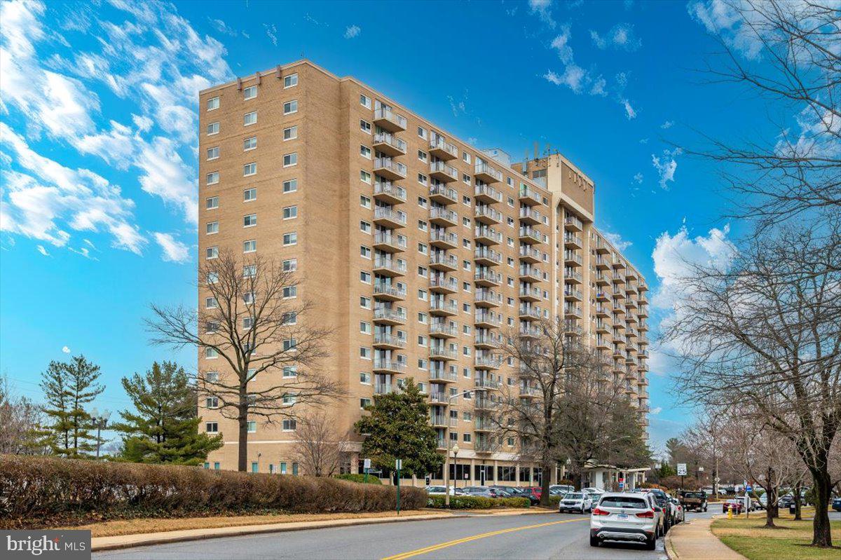 1225 MARTHA CUSTIS DR #712, ALEXANDRIA, Virginia 22302, 1 Bedroom Bedrooms, ,1 BathroomBathrooms,Residential,For sale,1225 MARTHA CUSTIS DR #712,VAAX2041664 MLS # VAAX2041664