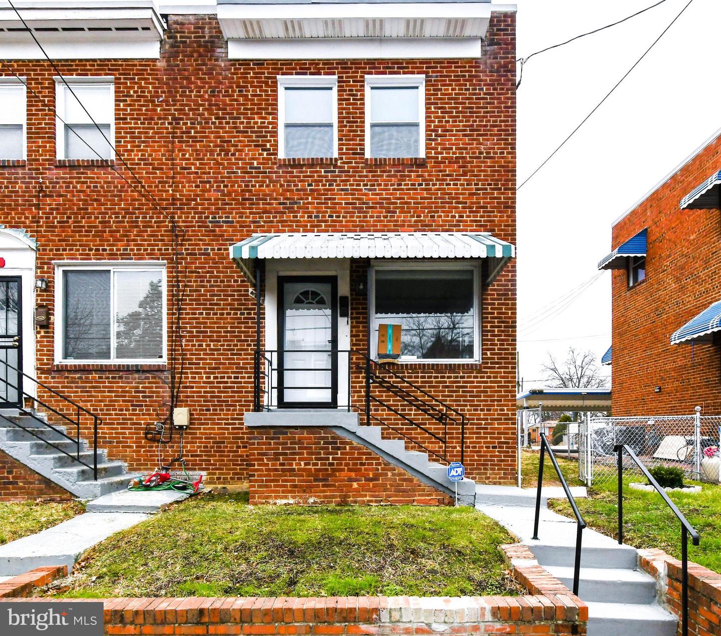 4227 NASH ST SE, WASHINGTON, District Of Columbia 20020, 2 Bedrooms Bedrooms, ,2 BathroomsBathrooms,Residential,For sale,4227 NASH ST SE,DCDC2181426 MLS # DCDC2181426