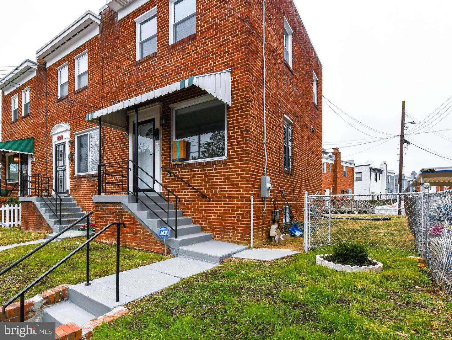 4227 NASH ST SE, WASHINGTON, District Of Columbia 20020, 2 Bedrooms Bedrooms, ,2 BathroomsBathrooms,Residential,For sale,4227 NASH ST SE,DCDC2181426 MLS # DCDC2181426