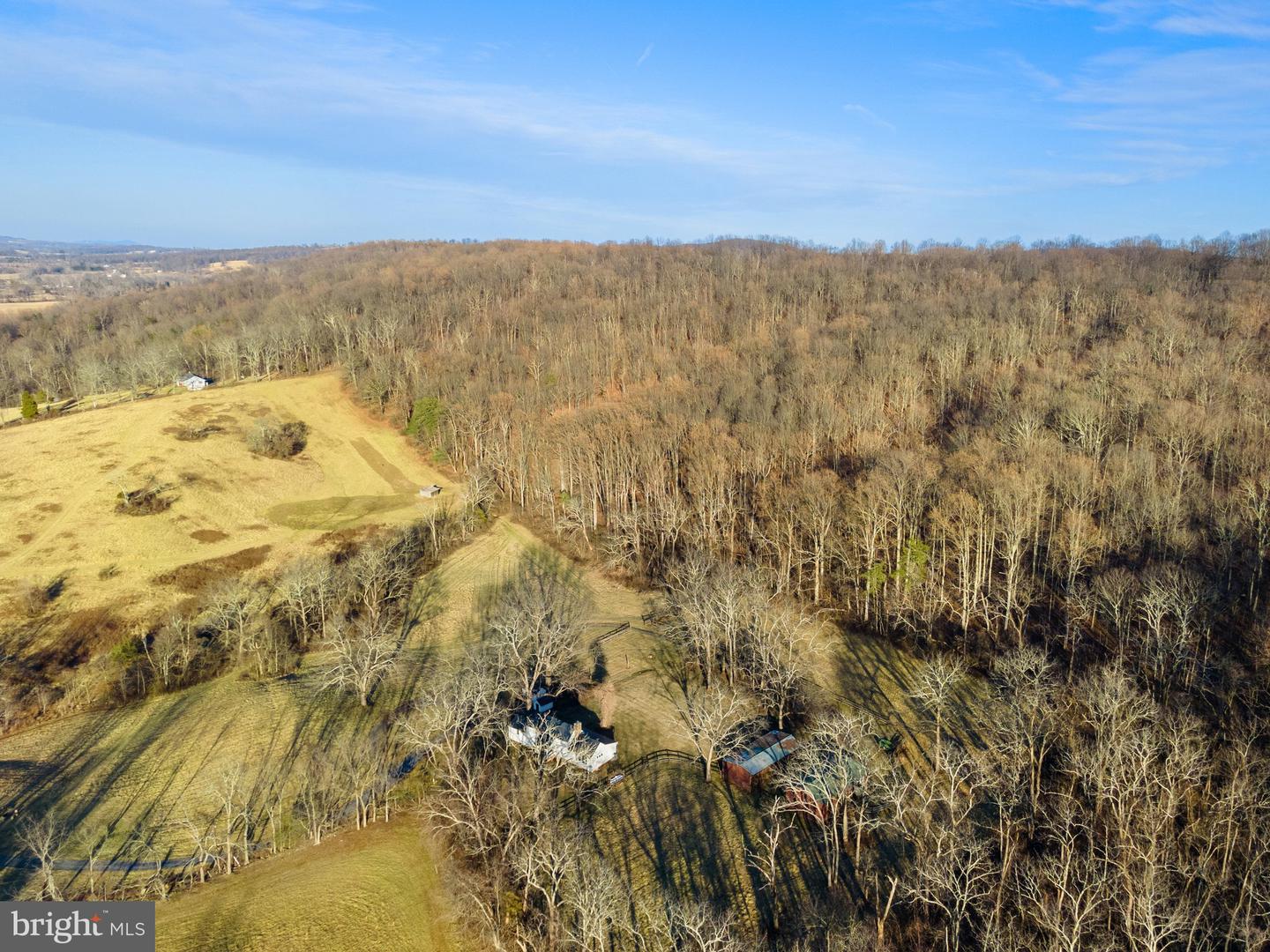 3671 HALFWAY RD, THE PLAINS, Virginia 20198, 3 Bedrooms Bedrooms, ,2 BathroomsBathrooms,Residential,For sale,3671 HALFWAY RD,VAFQ2015322 MLS # VAFQ2015322