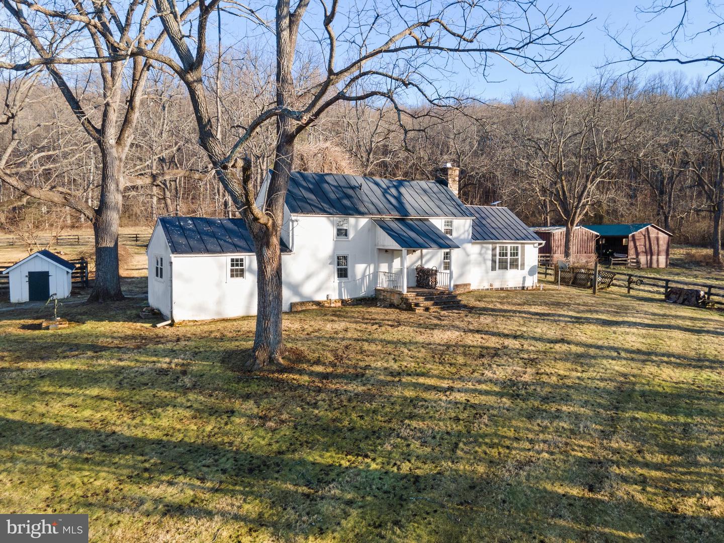 3671 HALFWAY RD, THE PLAINS, Virginia 20198, 3 Bedrooms Bedrooms, ,2 BathroomsBathrooms,Residential,For sale,3671 HALFWAY RD,VAFQ2015322 MLS # VAFQ2015322