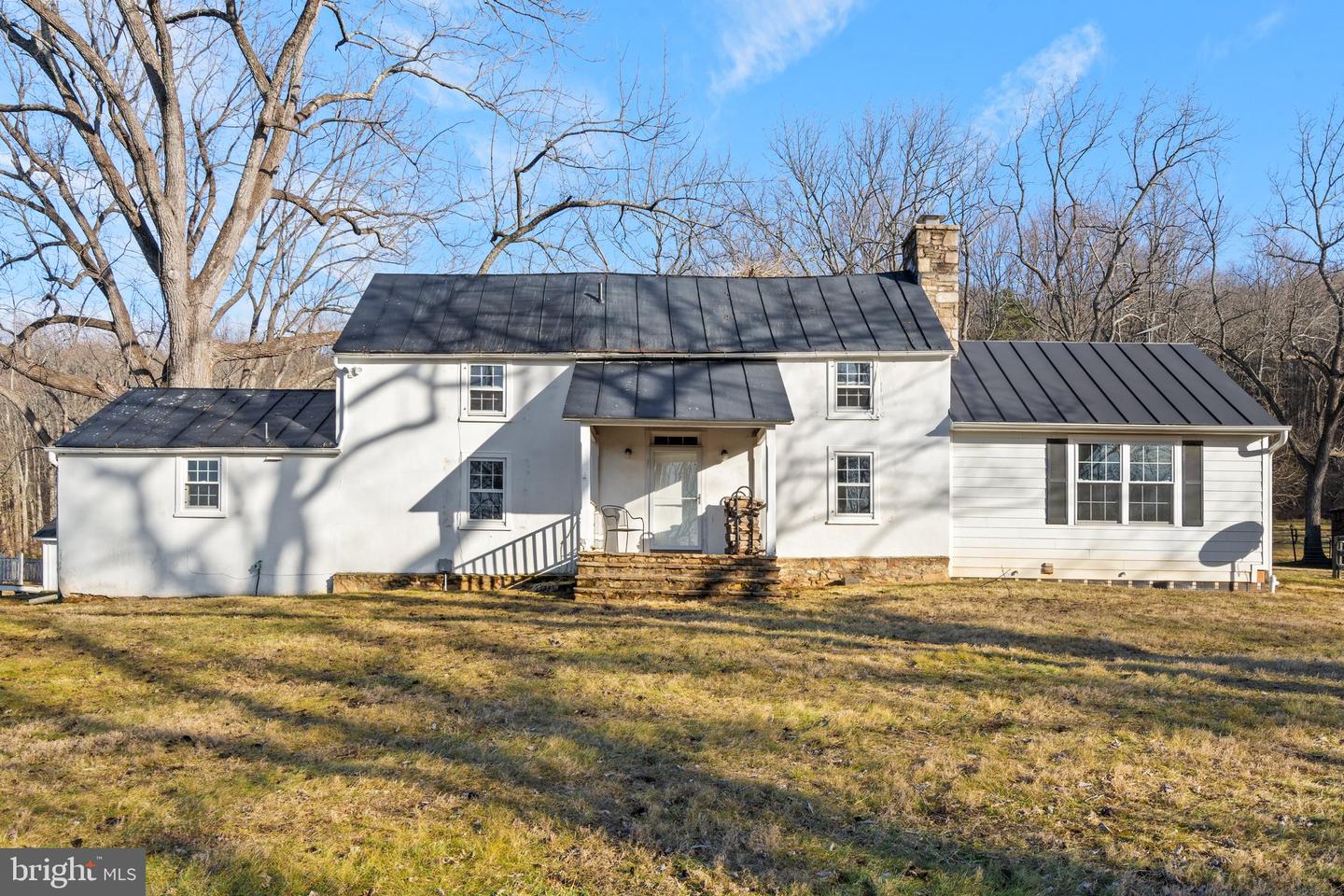 3671 HALFWAY RD, THE PLAINS, Virginia 20198, 3 Bedrooms Bedrooms, ,2 BathroomsBathrooms,Residential,For sale,3671 HALFWAY RD,VAFQ2015322 MLS # VAFQ2015322