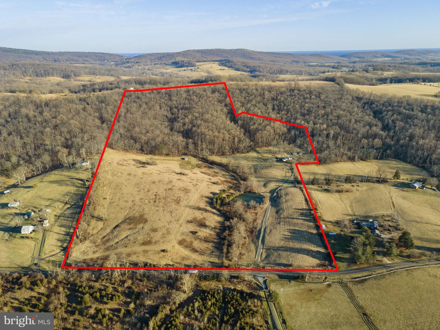 3671 HALFWAY RD, THE PLAINS, Virginia 20198, 3 Bedrooms Bedrooms, ,2 BathroomsBathrooms,Residential,For sale,3671 HALFWAY RD,VAFQ2015322 MLS # VAFQ2015322