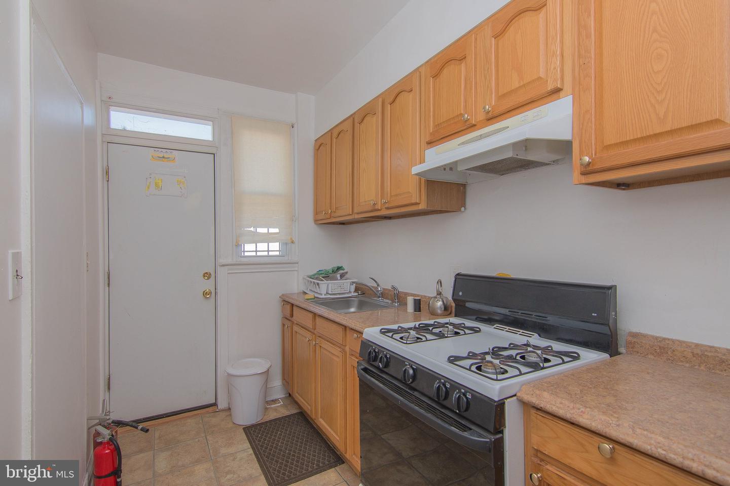 1716 LYMAN PL NE, WASHINGTON, District Of Columbia 20002, 3 Bedrooms Bedrooms, ,2 BathroomsBathrooms,Residential,For sale,1716 LYMAN PL NE,DCDC2184250 MLS # DCDC2184250