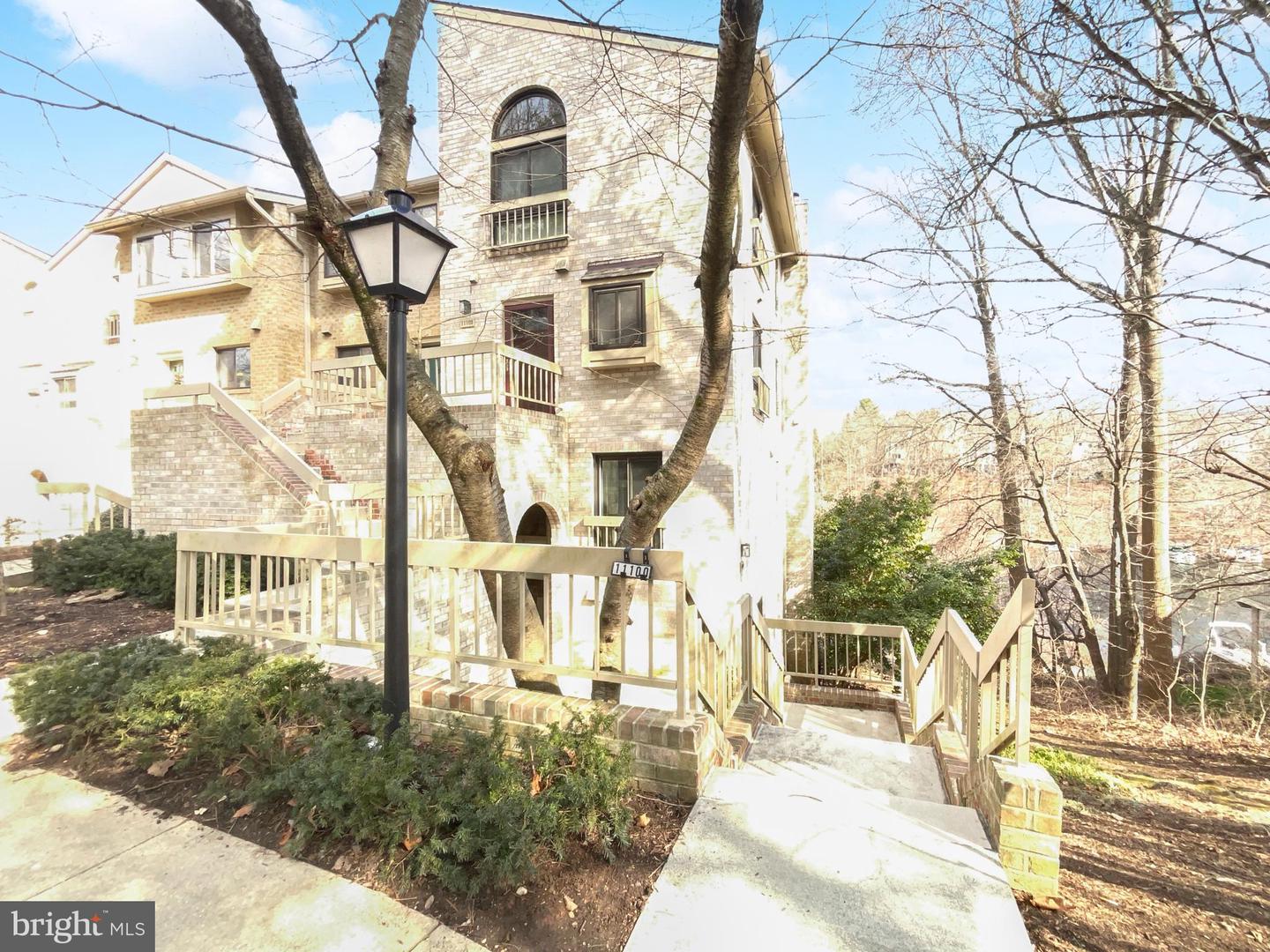 11100 BOATHOUSE CT #101, RESTON, Virginia 20191, 2 Bedrooms Bedrooms, ,2 BathroomsBathrooms,Residential,For sale,11100 BOATHOUSE CT #101,VAFX2221194 MLS # VAFX2221194