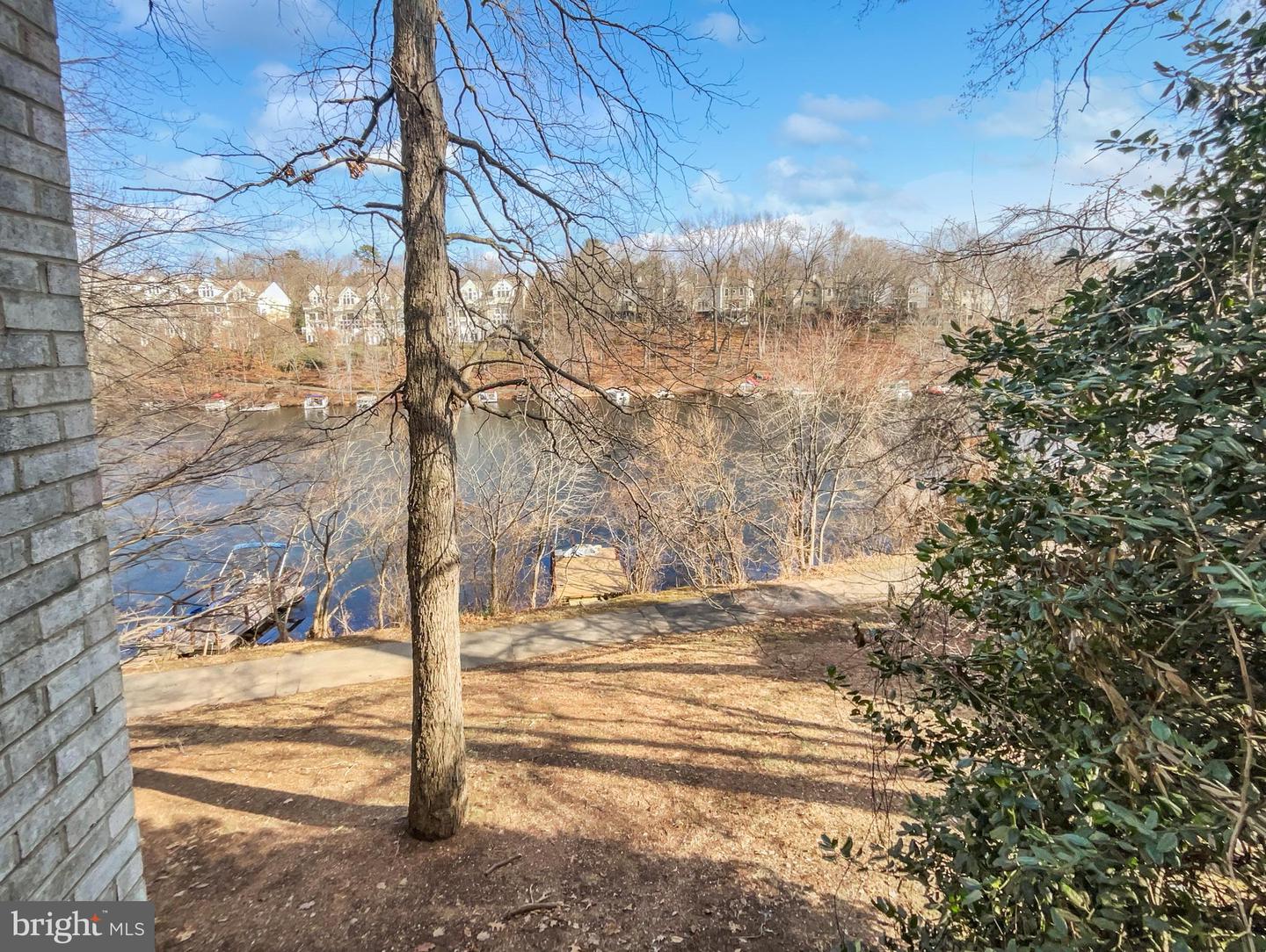 11100 BOATHOUSE CT #101, RESTON, Virginia 20191, 2 Bedrooms Bedrooms, ,2 BathroomsBathrooms,Residential,For sale,11100 BOATHOUSE CT #101,VAFX2221194 MLS # VAFX2221194