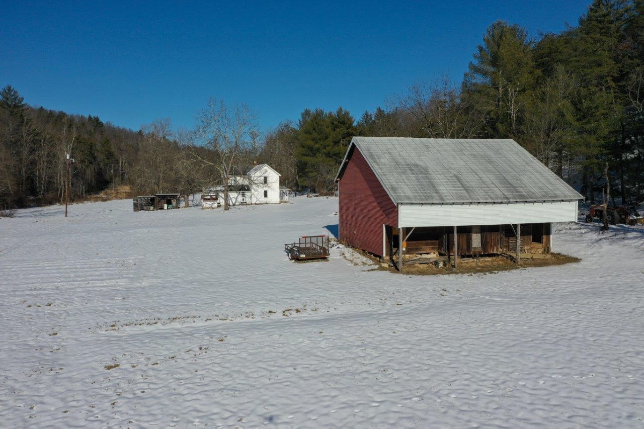 358 COUNTY LINE LN, BROADWAY, Virginia 22815, 3 Bedrooms Bedrooms, ,1 BathroomBathrooms,Residential,358 COUNTY LINE LN,660760 MLS # 660760