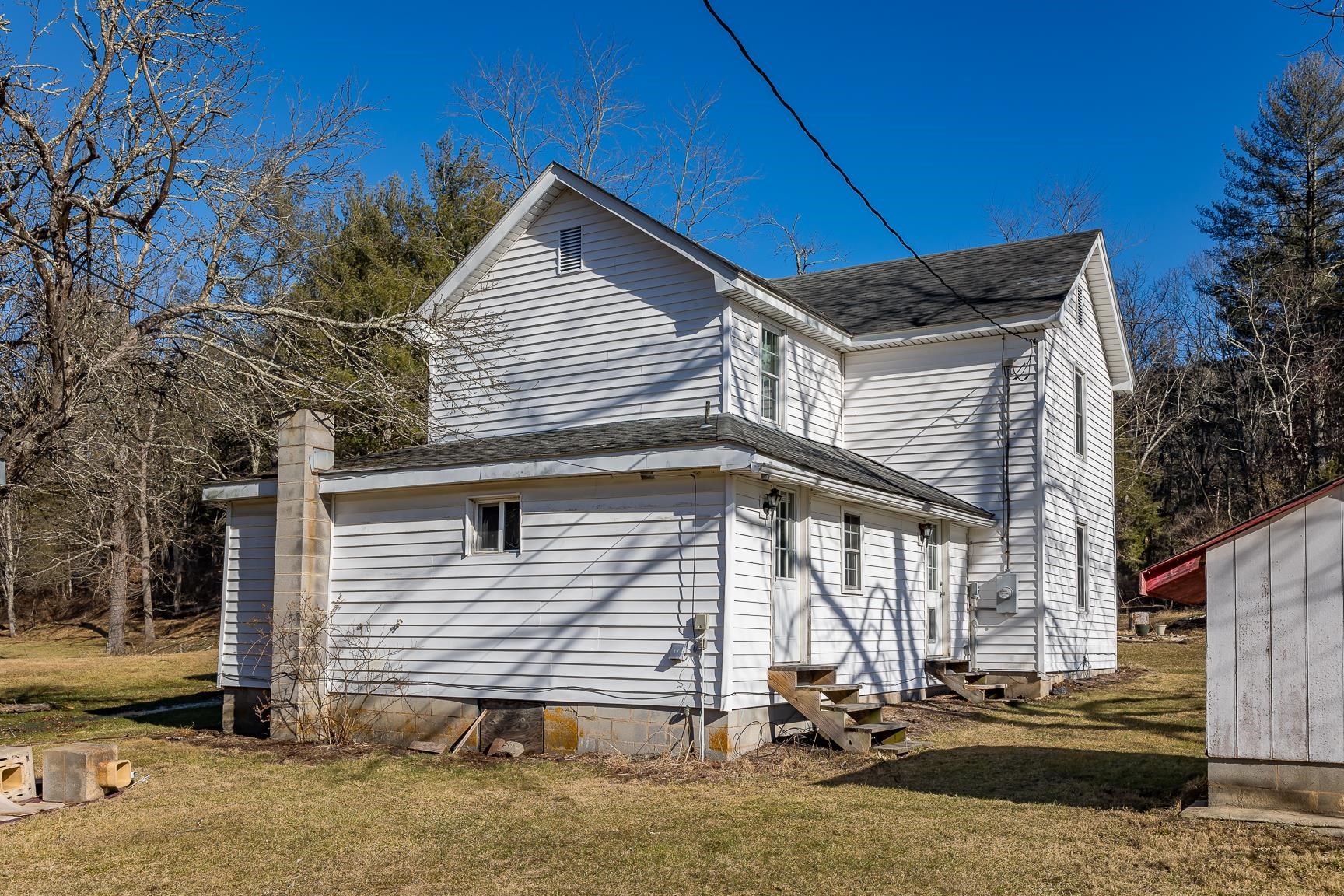 358 COUNTY LINE LN, BROADWAY, Virginia 22815, 3 Bedrooms Bedrooms, ,1 BathroomBathrooms,Residential,358 COUNTY LINE LN,660760 MLS # 660760