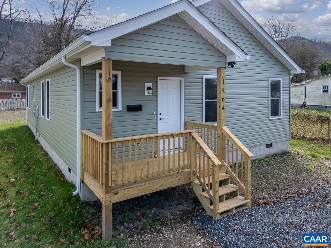 1564 MAPLE AVE, BUENA VISTA, Virginia 24416, 3 Bedrooms Bedrooms, ,2 BathroomsBathrooms,Residential,JBT Construction, LLC,1564 MAPLE AVE,660764 MLS # 660764