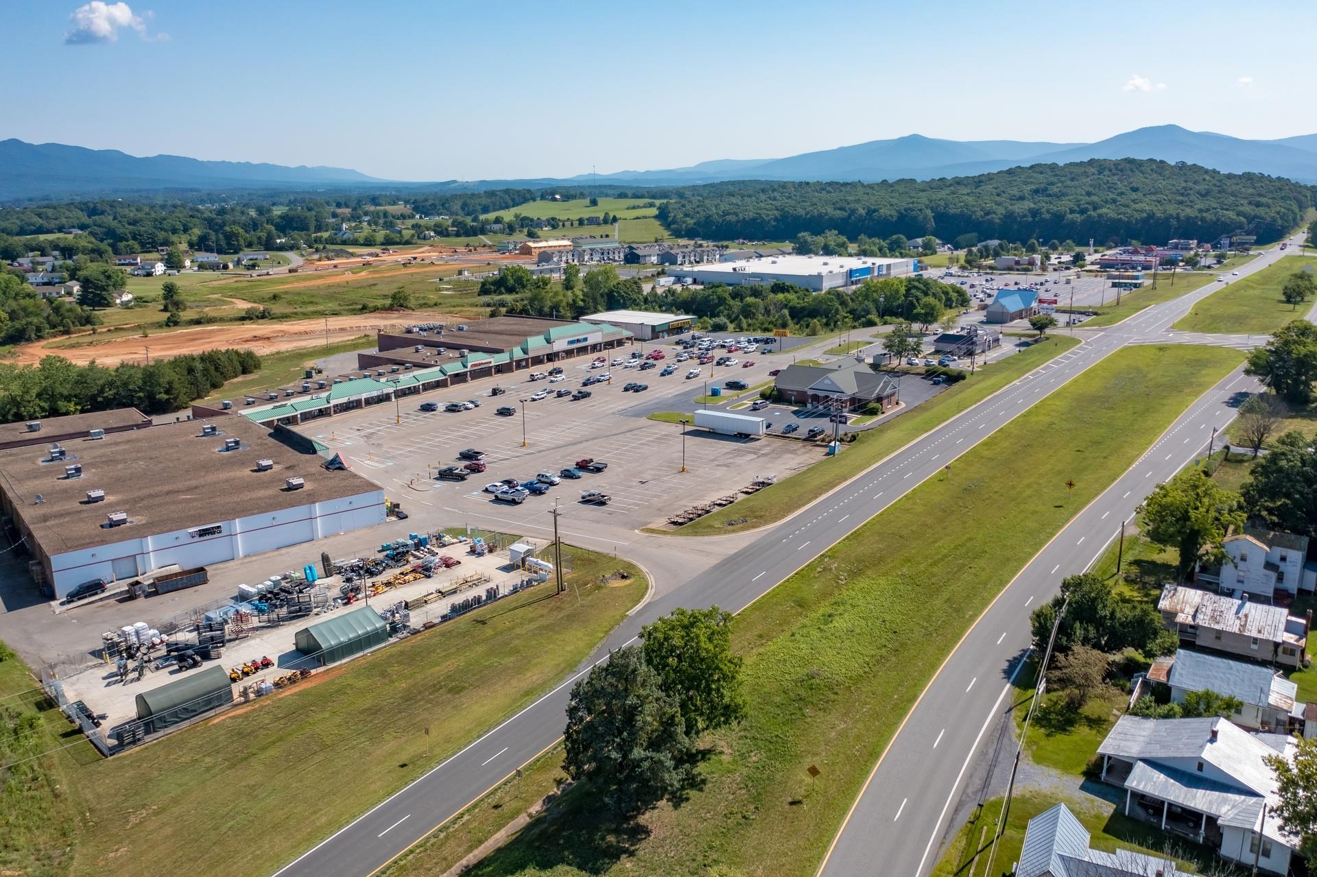 TBD US HWY 211 W, LURAY, Virginia 22835, ,Commercial,TBD US HWY 211 W,660795 MLS # 660795