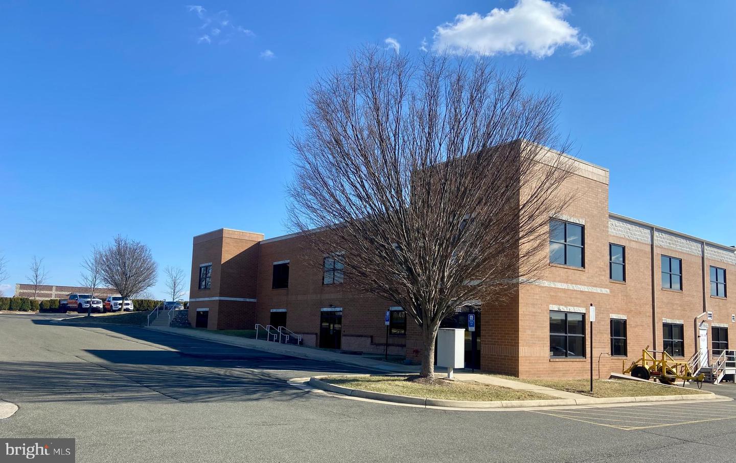 252 AIRPORT RD #SUITE 1A, 1B, 2, & 3, WINCHESTER, Virginia 22602, ,Land,For sale,252 AIRPORT RD #SUITE 1A, 1B, 2, & 3,VAFV2024308 MLS # VAFV2024308