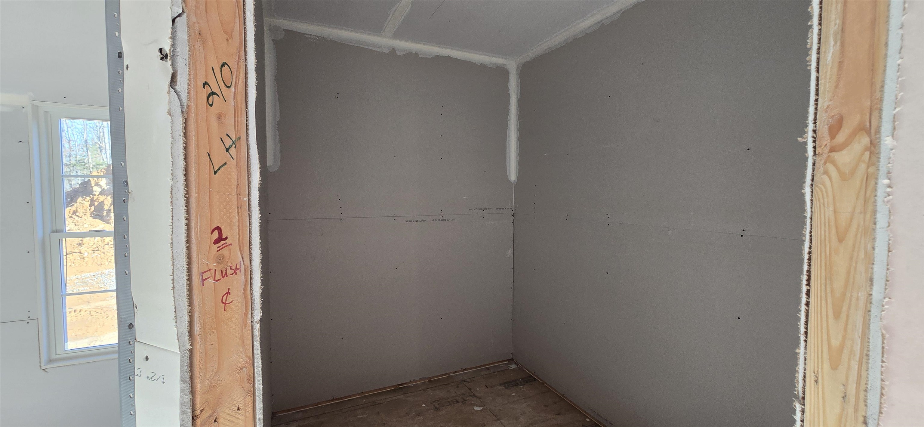 Primary Bedroom Closet