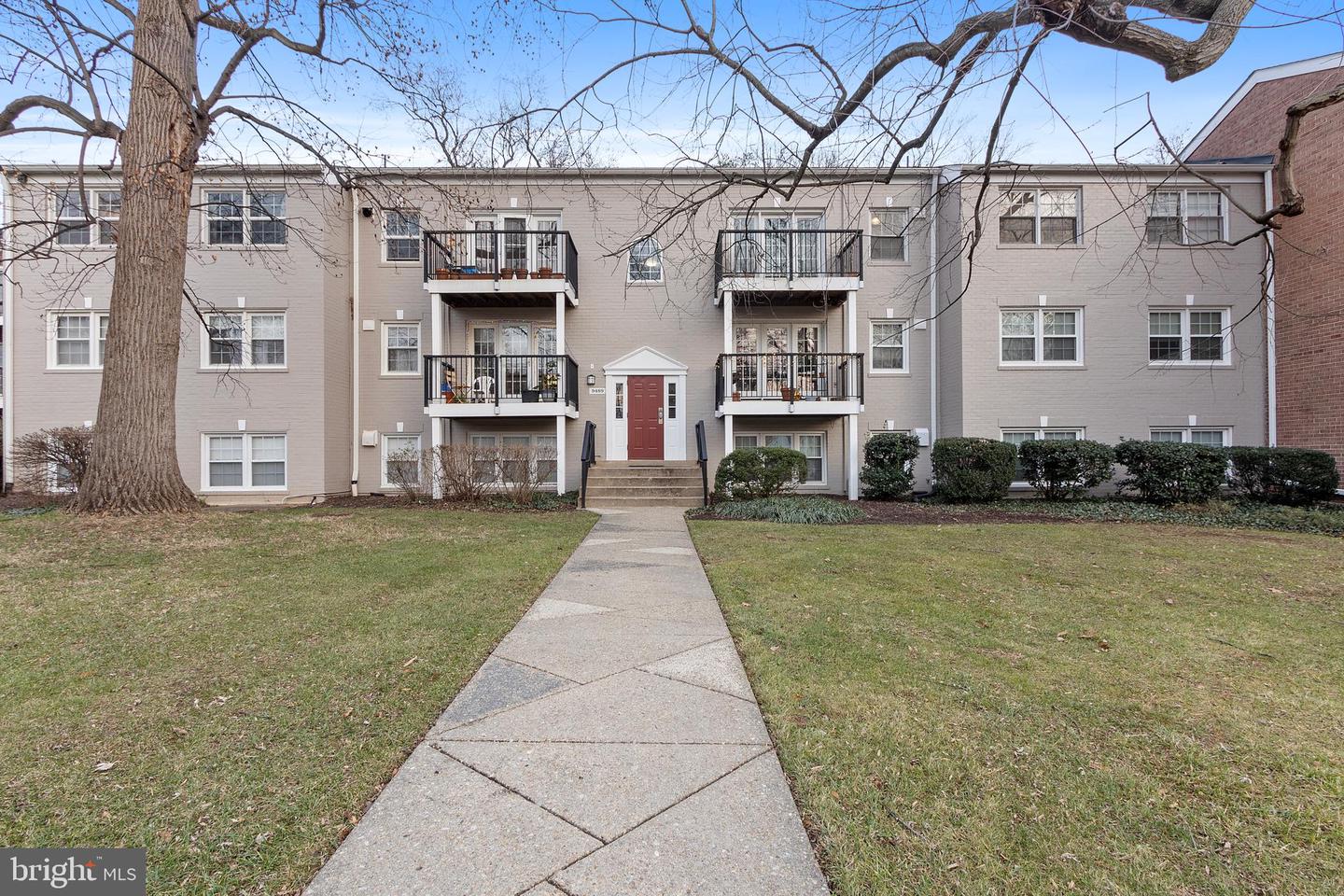 9489 FAIRFAX BLVD #203, FAIRFAX, Virginia 22031, 2 Bedrooms Bedrooms, ,1 BathroomBathrooms,Residential,For sale,9489 FAIRFAX BLVD #203,VAFC2005546 MLS # VAFC2005546