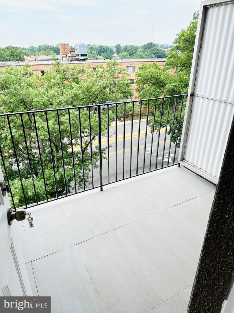 4401 CHERRY HILL RD #67, ARLINGTON, Virginia 22207, 2 Bedrooms Bedrooms, 2 Rooms Rooms,1 BathroomBathrooms,Residential,For sale,4401 CHERRY HILL RD #67,VAAR2052296 MLS # VAAR2052296