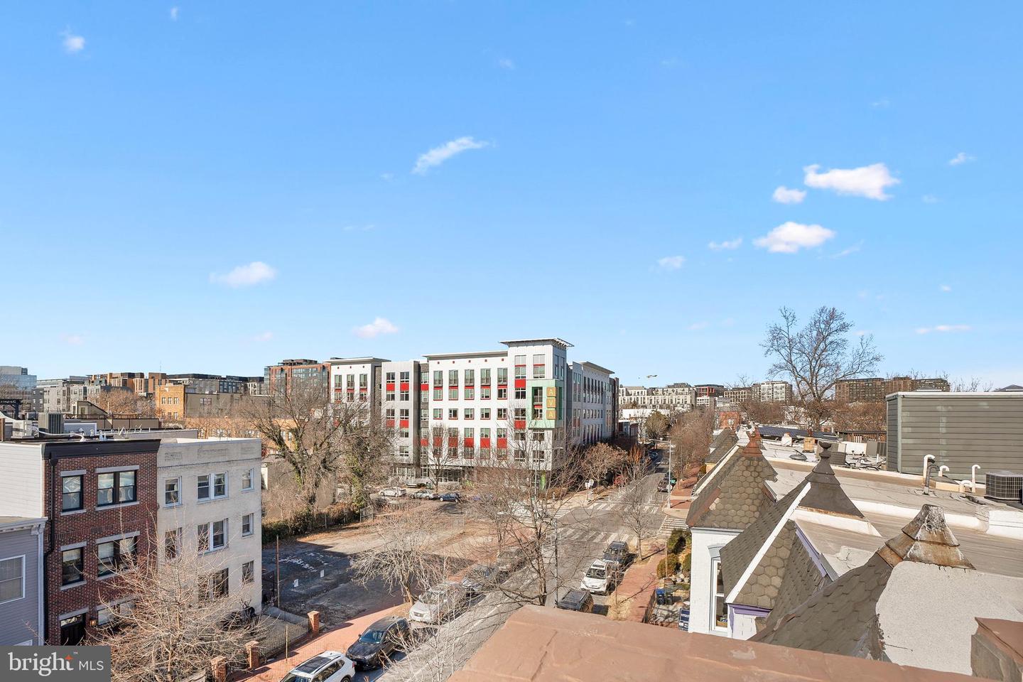819 4TH ST NE, WASHINGTON, District Of Columbia 20002, 5 Bedrooms Bedrooms, ,4 BathroomsBathrooms,Residential,For sale,819 4TH ST NE,DCDC2176318 MLS # DCDC2176318