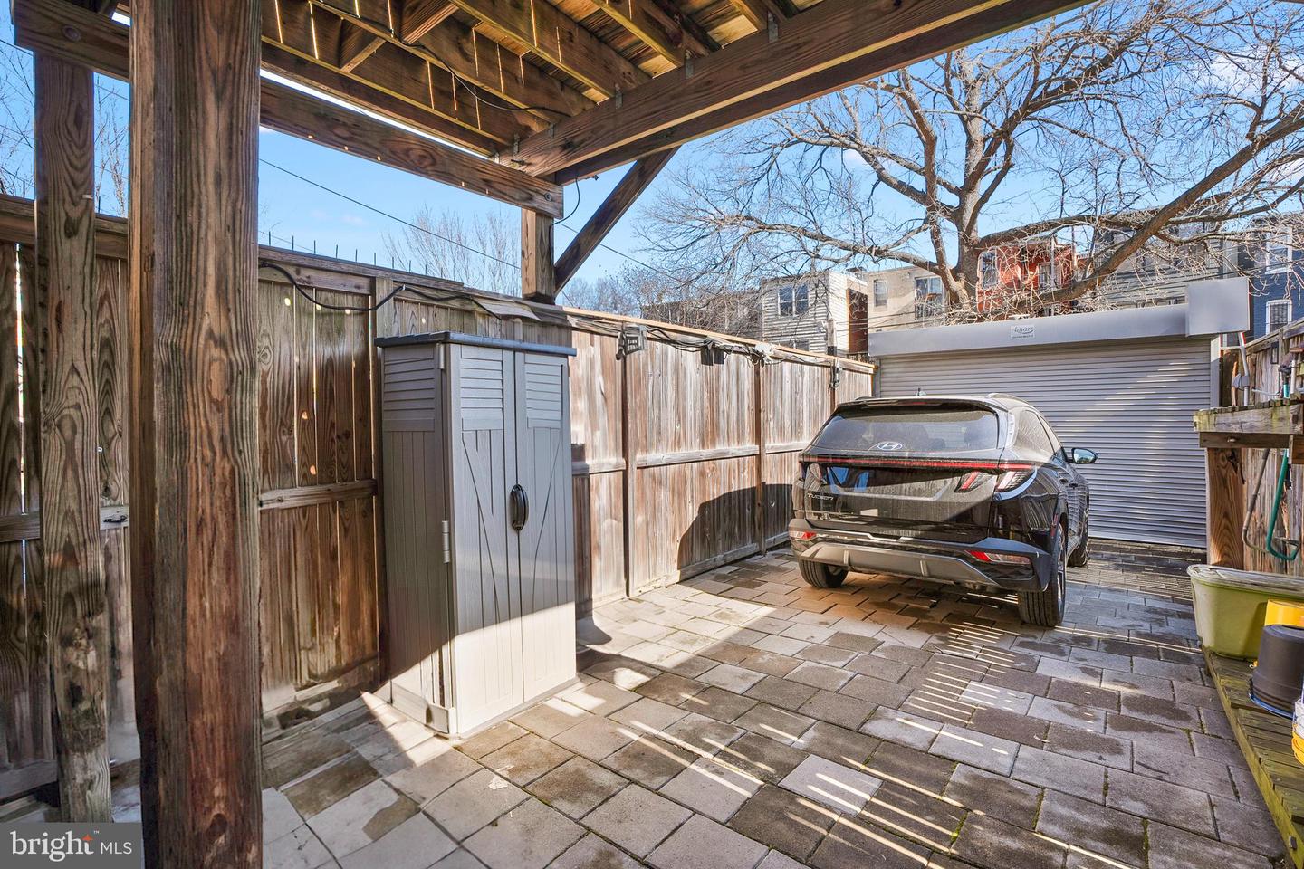 819 4TH ST NE, WASHINGTON, District Of Columbia 20002, 5 Bedrooms Bedrooms, ,4 BathroomsBathrooms,Residential,For sale,819 4TH ST NE,DCDC2176318 MLS # DCDC2176318