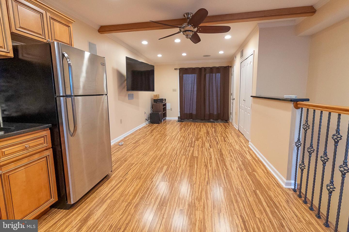 819 4TH ST NE, WASHINGTON, District Of Columbia 20002, 4 Bedrooms Bedrooms, ,4 BathroomsBathrooms,Residential,For sale,819 4TH ST NE,DCDC2176318 MLS # DCDC2176318