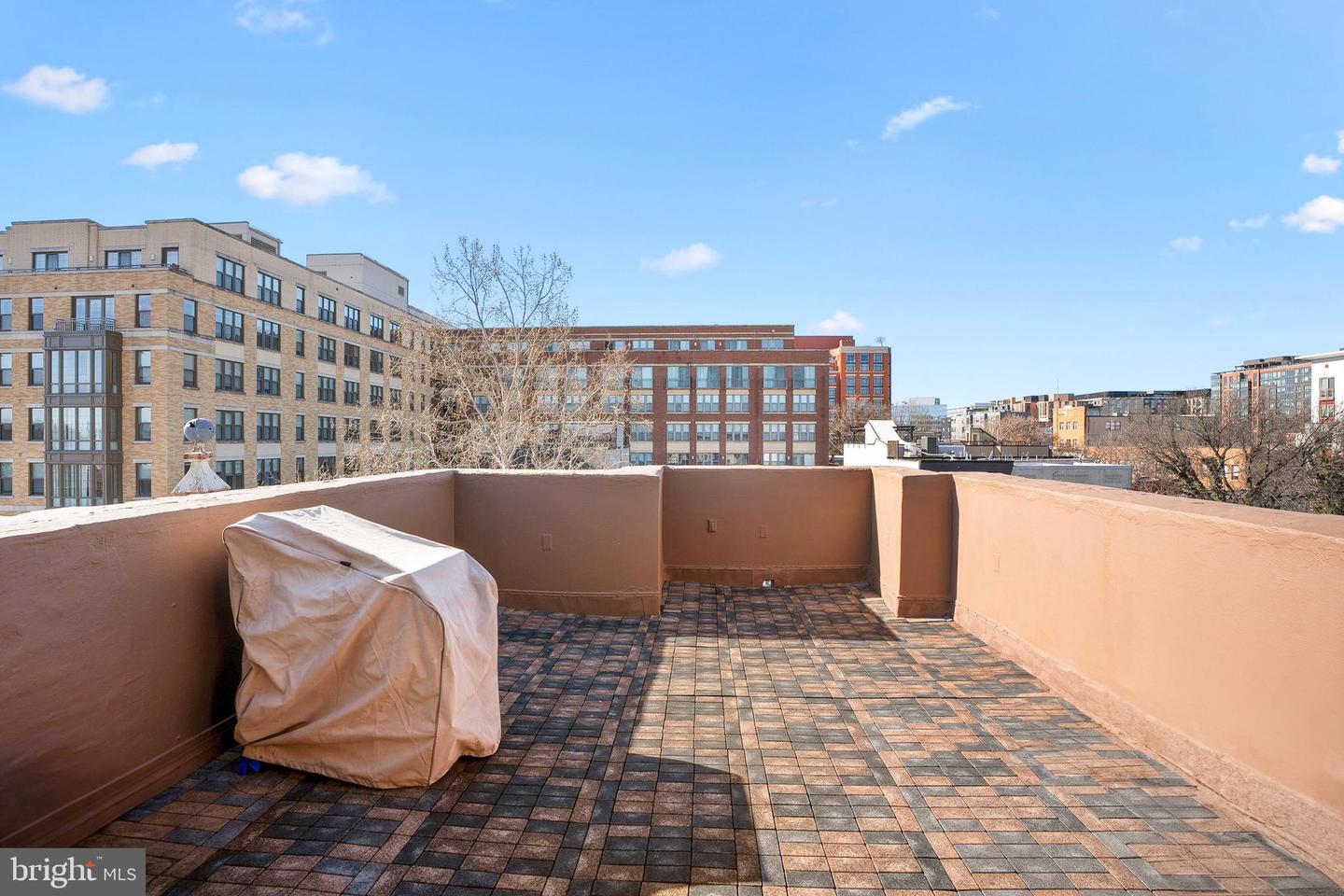 819 4TH ST NE, WASHINGTON, District Of Columbia 20002, 4 Bedrooms Bedrooms, ,4 BathroomsBathrooms,Residential,For sale,819 4TH ST NE,DCDC2176318 MLS # DCDC2176318