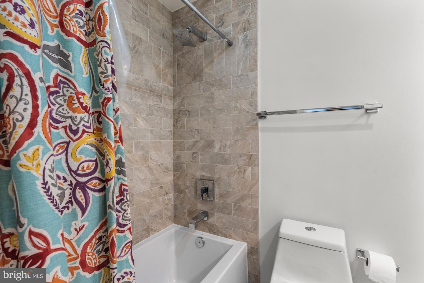 142 BRYANT ST NW #1, WASHINGTON, District Of Columbia 20001, 3 Bedrooms Bedrooms, ,3 BathroomsBathrooms,Residential,For sale,142 BRYANT ST NW #1,DCDC2176340 MLS # DCDC2176340