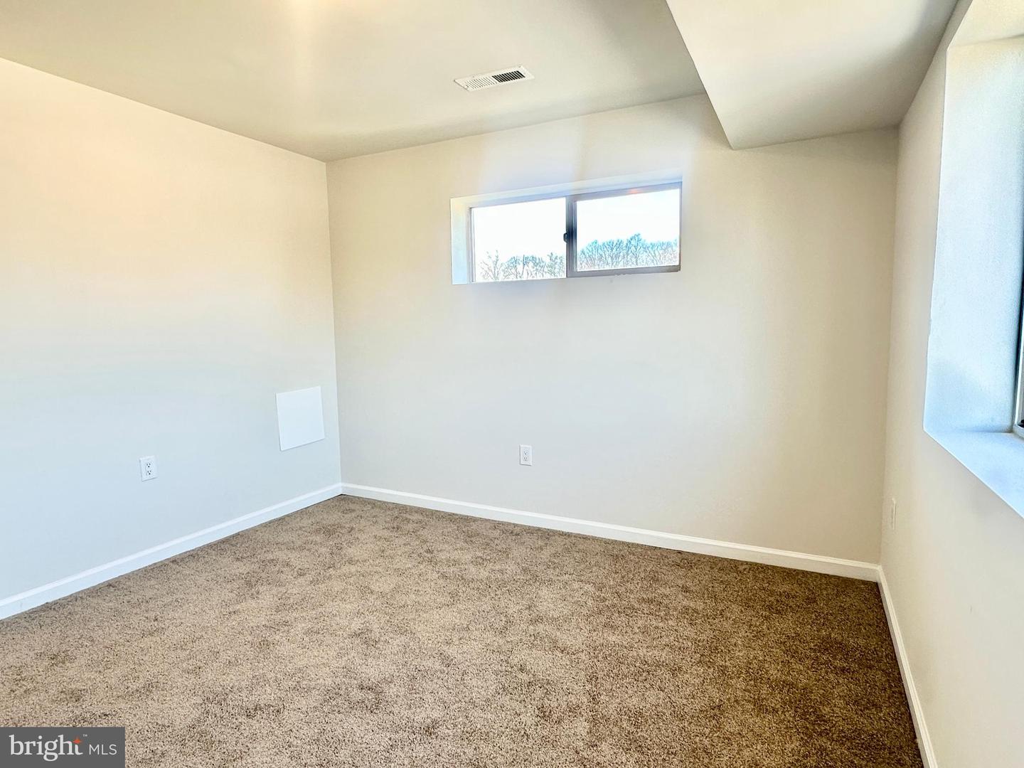4110 AMES ST NE #303, WASHINGTON, District Of Columbia 20019, 2 Bedrooms Bedrooms, ,1 BathroomBathrooms,Residential,For sale,4110 AMES ST NE #303,DCDC2183560 MLS # DCDC2183560
