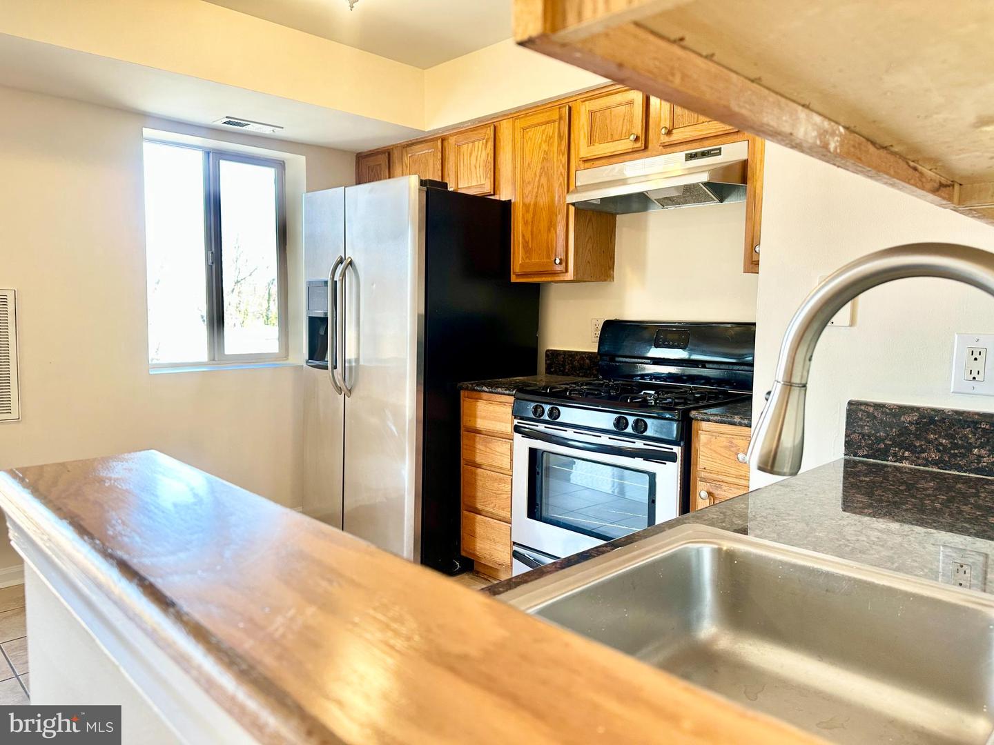 4110 AMES ST NE #303, WASHINGTON, District Of Columbia 20019, 2 Bedrooms Bedrooms, ,1 BathroomBathrooms,Residential,For sale,4110 AMES ST NE #303,DCDC2183560 MLS # DCDC2183560