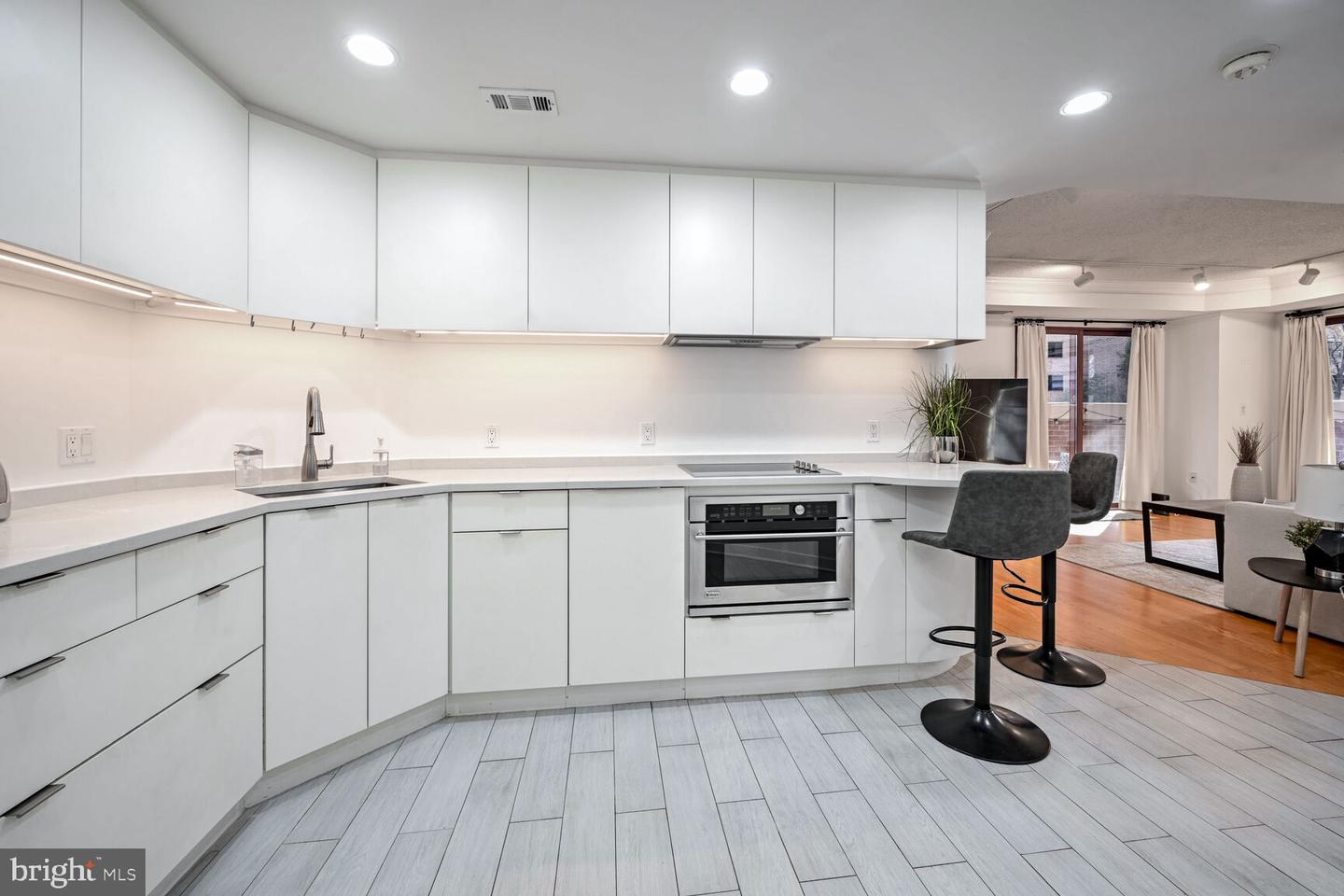 2301 N ST NW #104, WASHINGTON, District Of Columbia 20037, 2 Bedrooms Bedrooms, ,1 BathroomBathrooms,Residential,For sale,2301 N ST NW #104,DCDC2184118 MLS # DCDC2184118