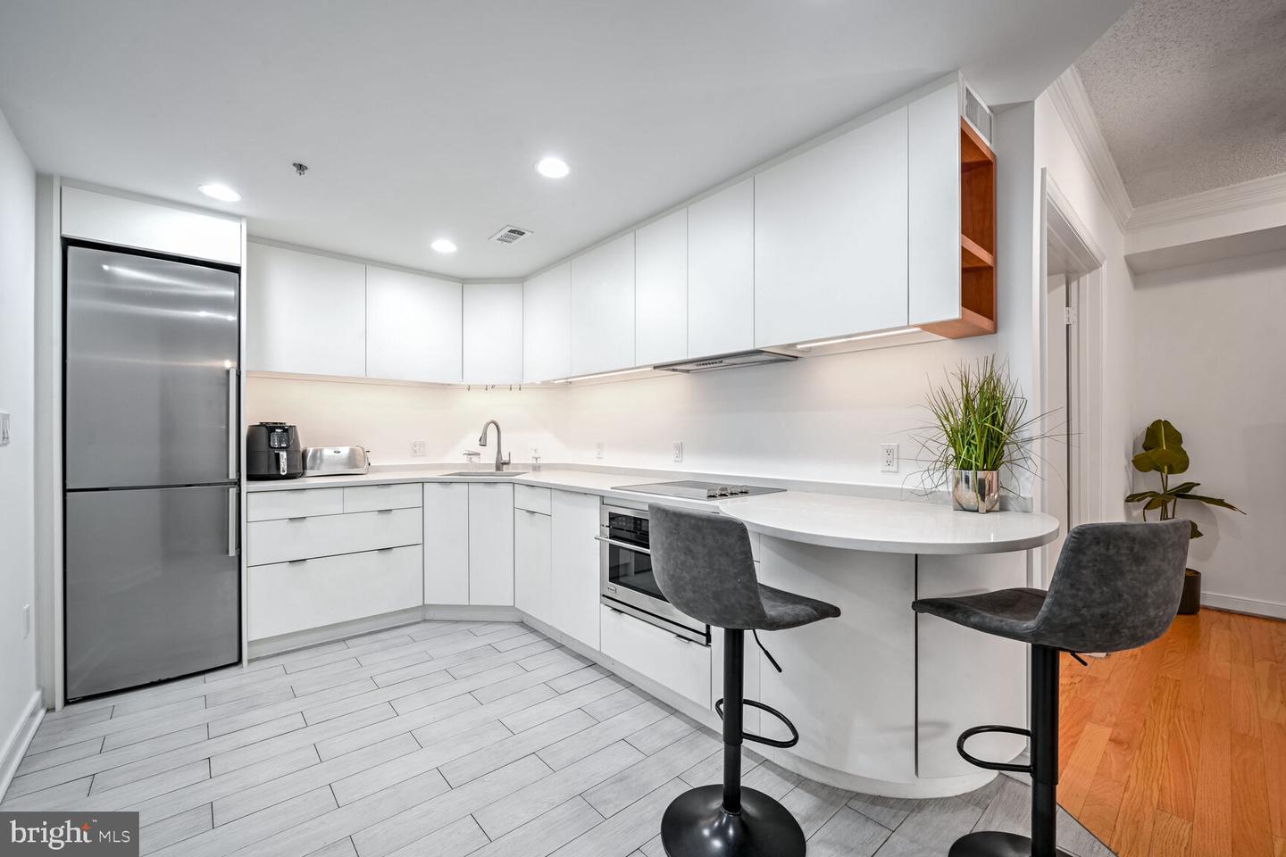 2301 N ST NW #104, WASHINGTON, District Of Columbia 20037, 2 Bedrooms Bedrooms, ,1 BathroomBathrooms,Residential,For sale,2301 N ST NW #104,DCDC2184118 MLS # DCDC2184118