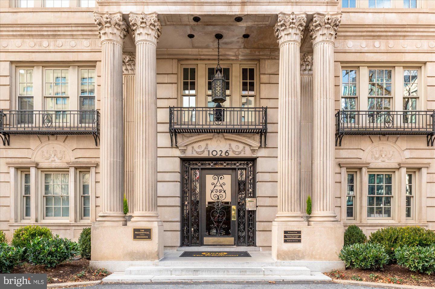 1026 16TH ST NW #401, WASHINGTON, District Of Columbia 20036, 2 Bedrooms Bedrooms, ,2 BathroomsBathrooms,Residential,For sale,1026 16TH ST NW #401,DCDC2184322 MLS # DCDC2184322
