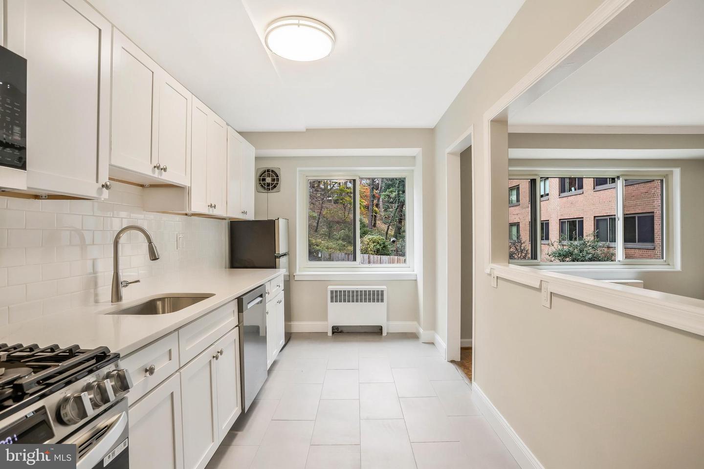 4201 CATHEDRAL AVE NW #404W, WASHINGTON, District Of Columbia 20016, 1 Bedroom Bedrooms, ,1 BathroomBathrooms,Residential,For sale,4201 CATHEDRAL AVE NW #404W,DCDC2184730 MLS # DCDC2184730