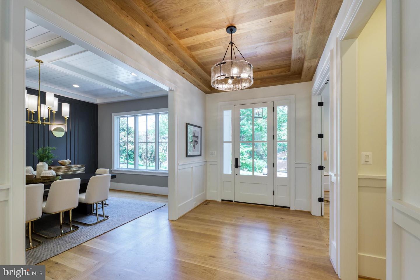 1700 N WAYNE ST, ARLINGTON, Virginia 22201, 6 Bedrooms Bedrooms, ,6 BathroomsBathrooms,Residential,For sale,1700 N WAYNE ST,VAAR2053338 MLS # VAAR2053338