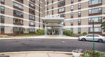 4600 DUKE ST #1602, ALEXANDRIA, Virginia 22304, 2 Bedrooms Bedrooms, ,1 BathroomBathrooms,Residential,For sale,4600 DUKE ST #1602,VAAX2041334 MLS # VAAX2041334